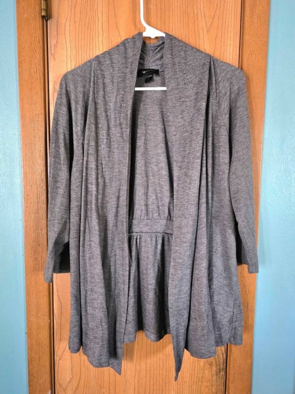 Size XL AB Studio 3/4 Sleeve Gray Open Front Cardigan